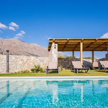 Theano Villa