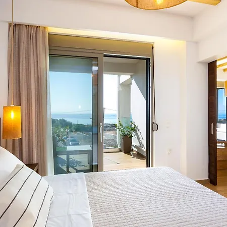 Theano Villa