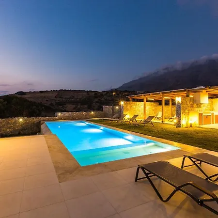 Theano Villa *